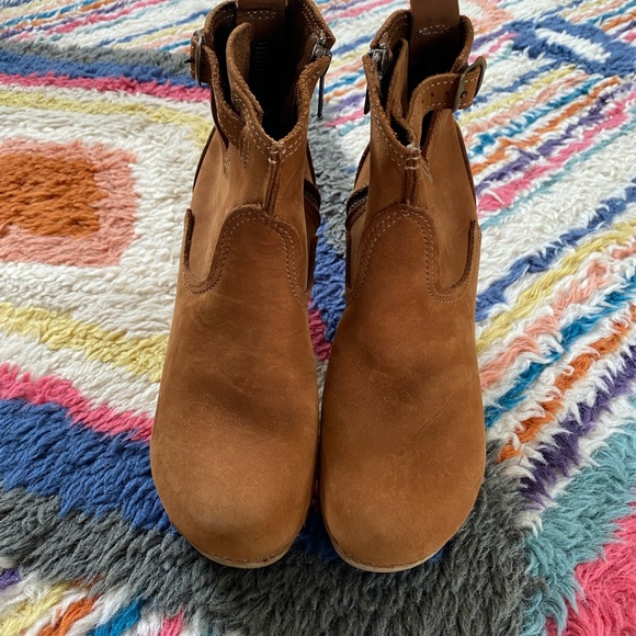 No. 6 Brown Suede Ankle Boots - Picture 1 of 4